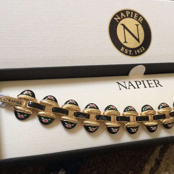 New Classic Napier Floral Bracelet - Picture 2 of 6